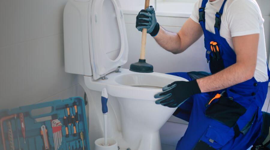 Local expert plumbing services in Elkmont, AL